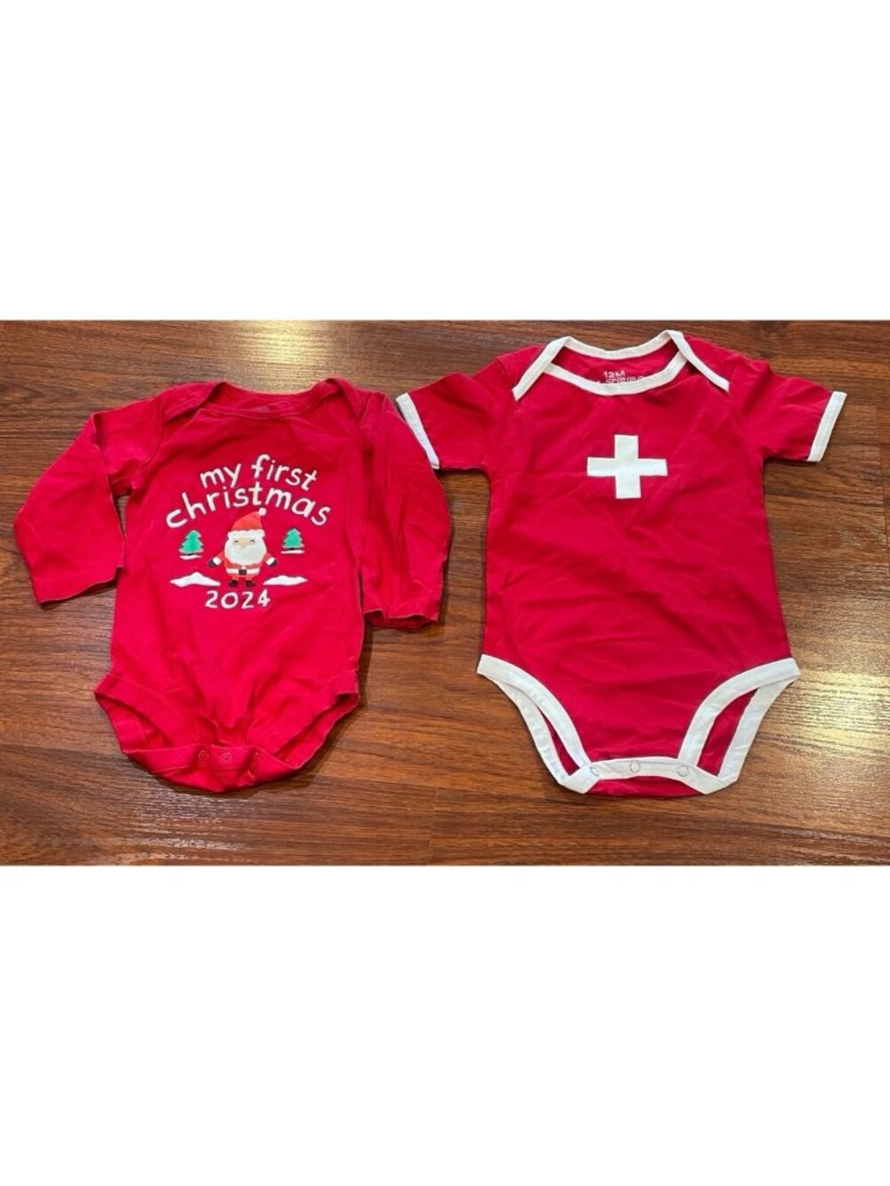 THE CHILDRENS PLACE LOT OF 2 ROMPERS 12M